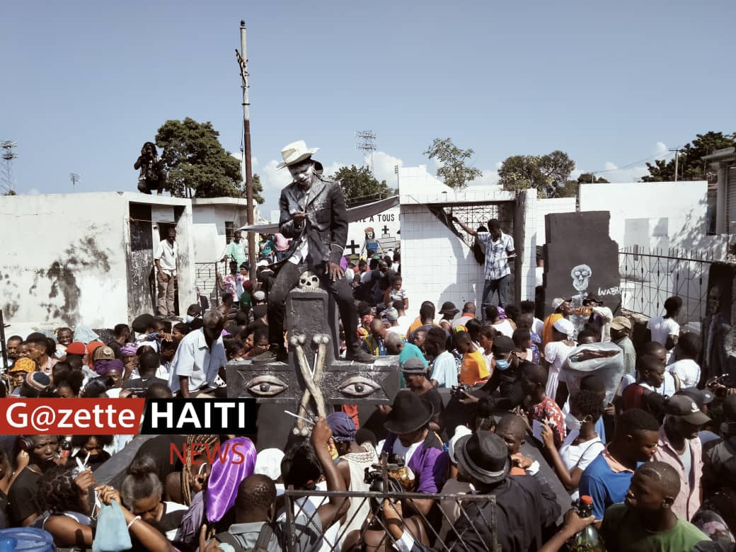 Au cimétière de Port-au-Prince ( Guédés ) 